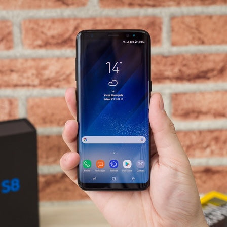 Samsung Galaxy S8: răspunsul la problema iris scannerului