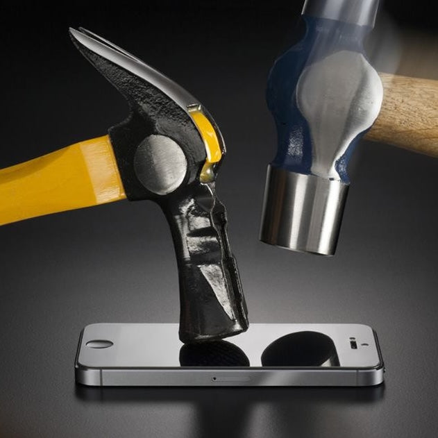 Cele mai rezistente telefoane mobile: Șapte modele pe care le poți trânti fără griji