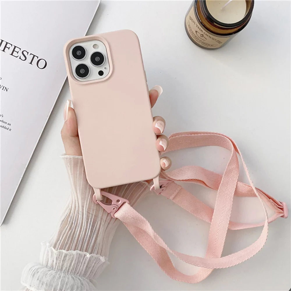 Husa din silicon cu snur textil