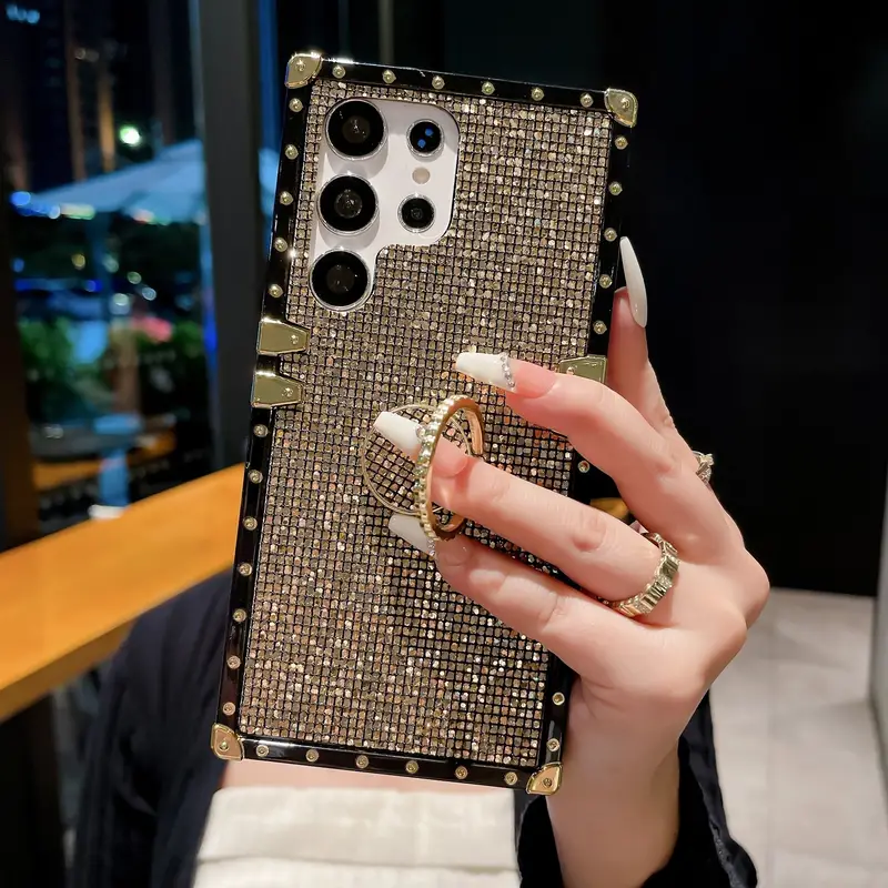 Husa Crystal Shine cu Bratara si functie Stand