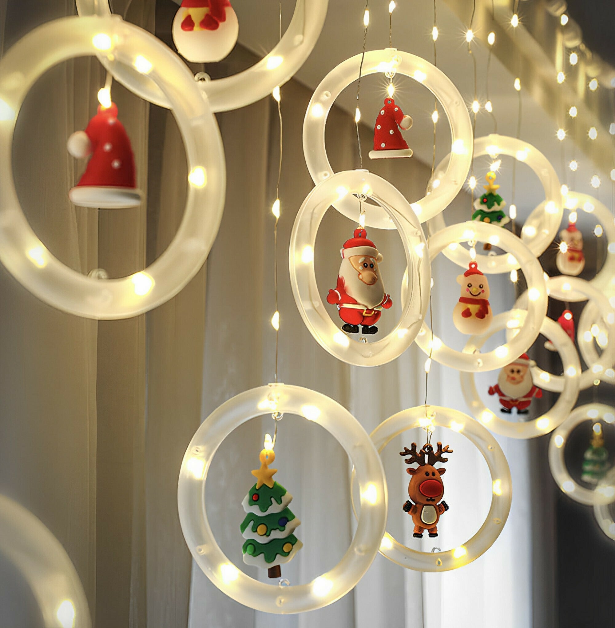 Instalatie de Craciun tip Perdea LED cu Figurine Decorative 3m