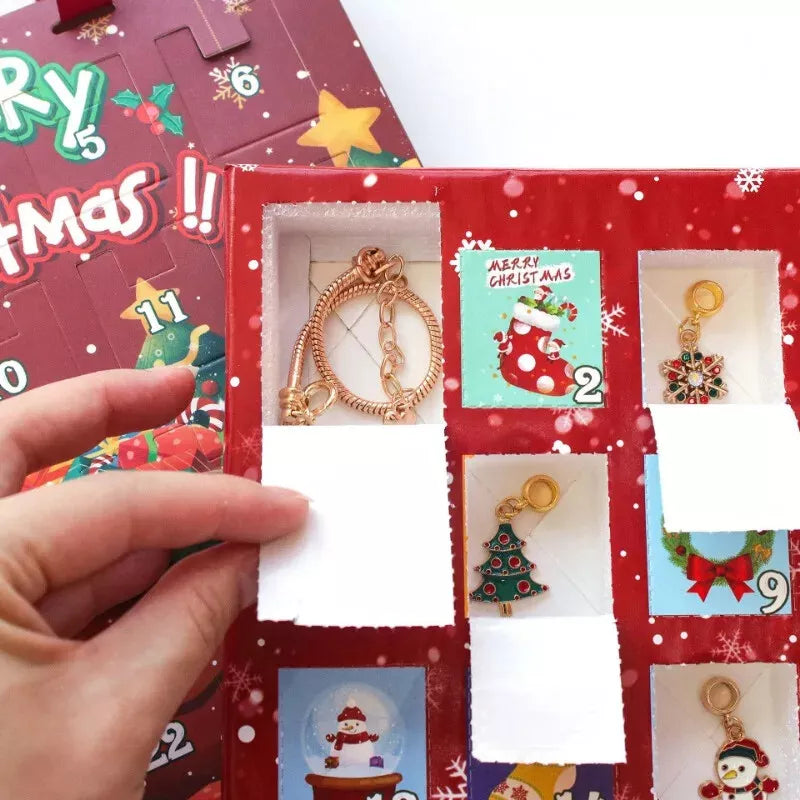 Calendar de Advent cu 2 Bratari si 22 Pandantive